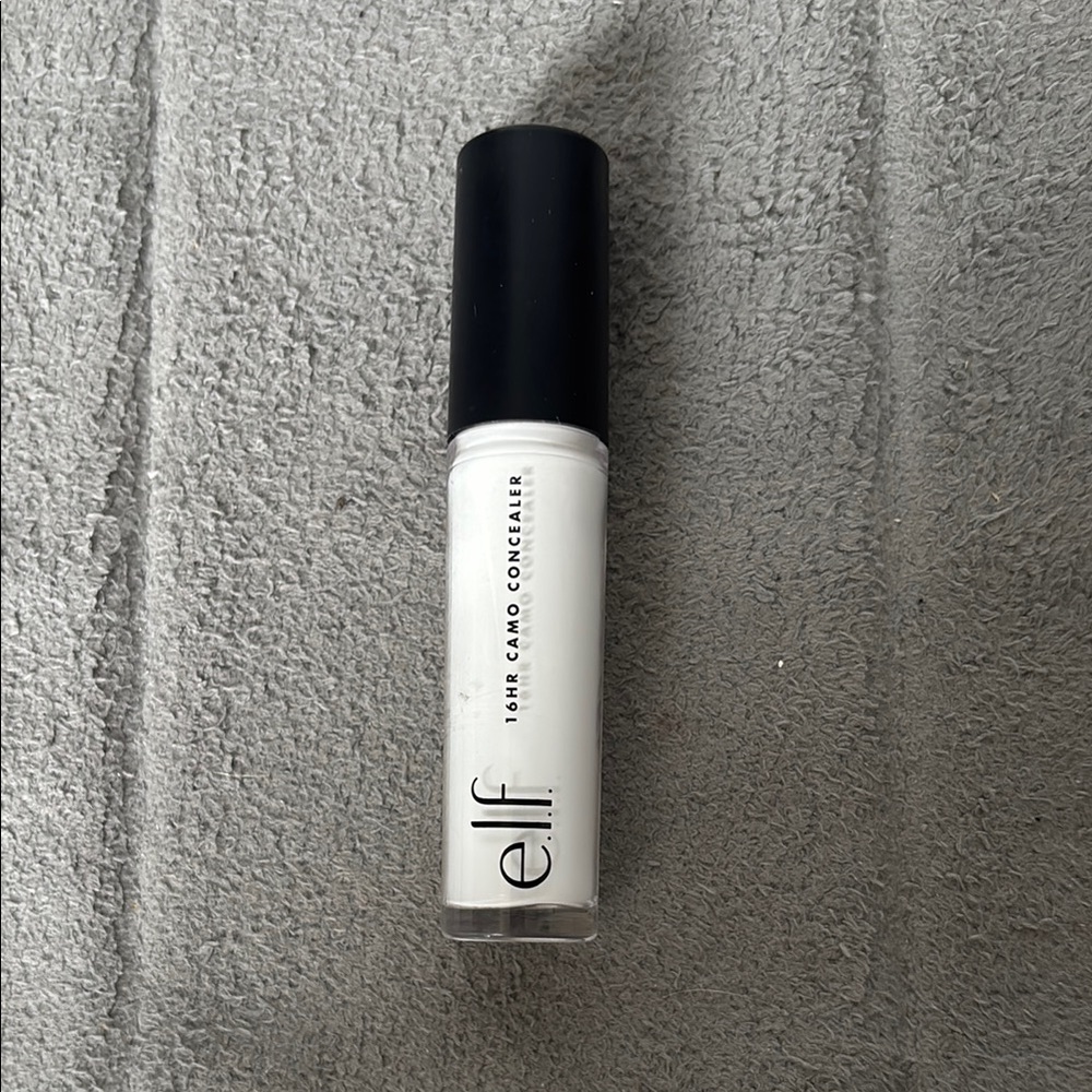 e.l.f. 16HR Camo Concealer - White